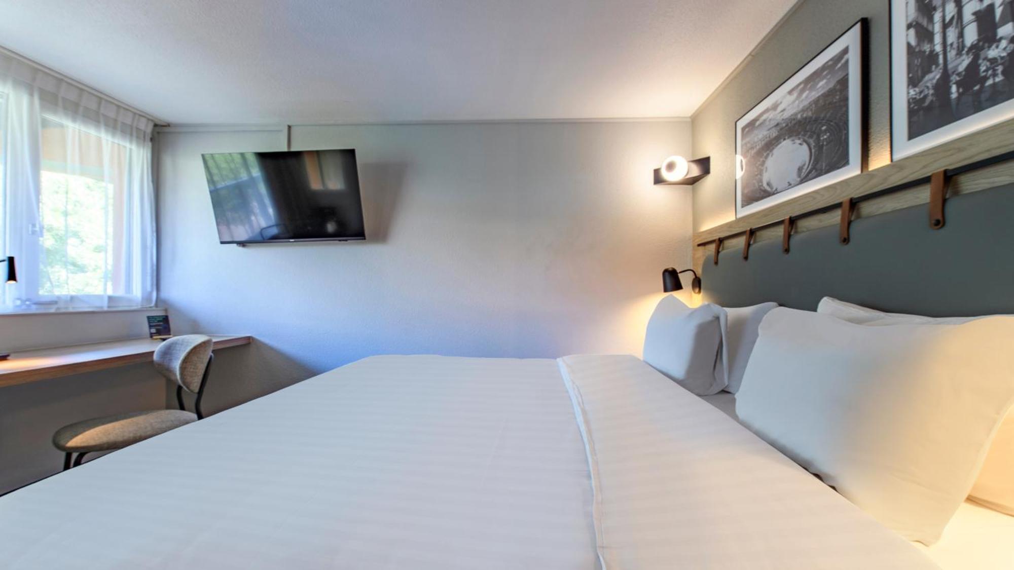 Hotel Campanile Prime - Nimes Centre Exterior foto