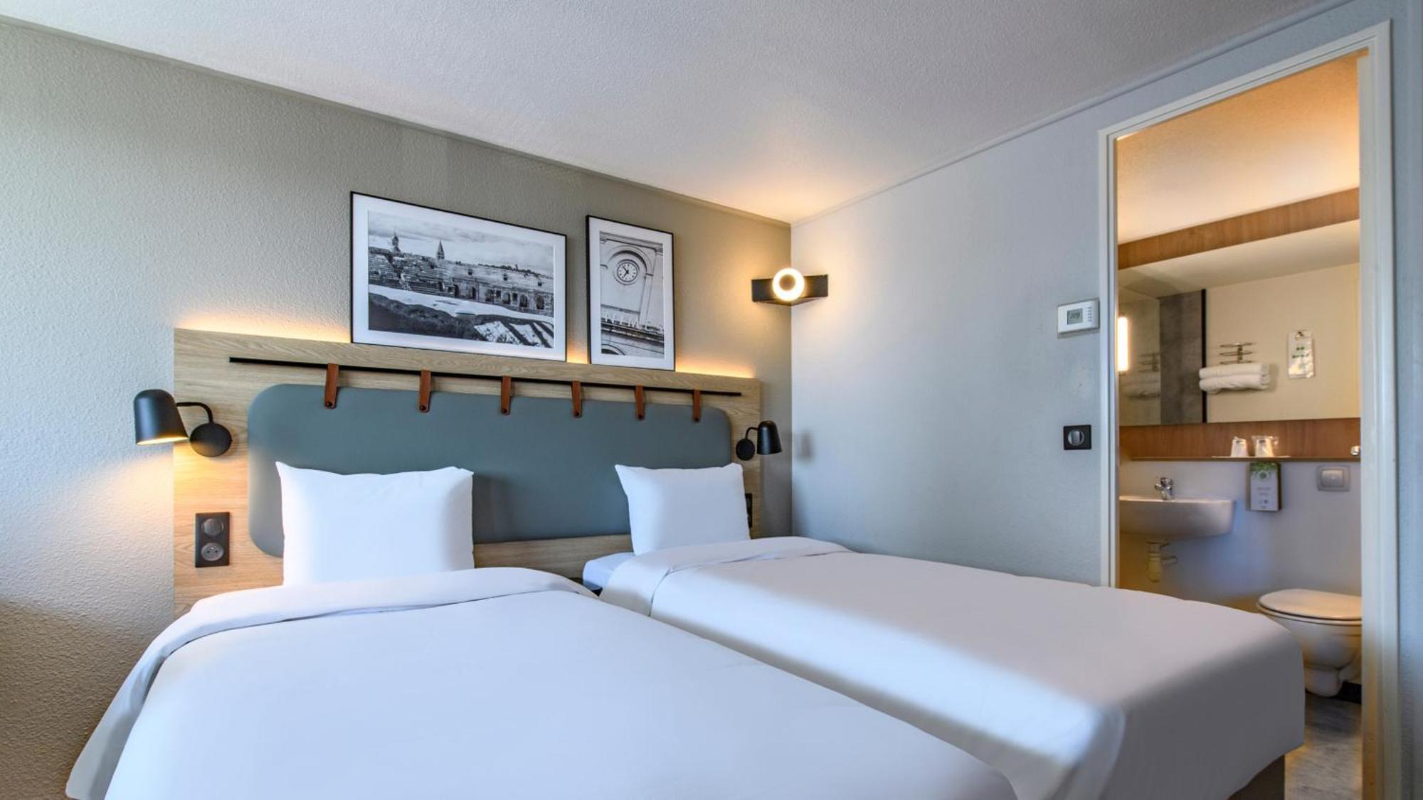 Hotel Campanile Prime - Nimes Centre Exterior foto